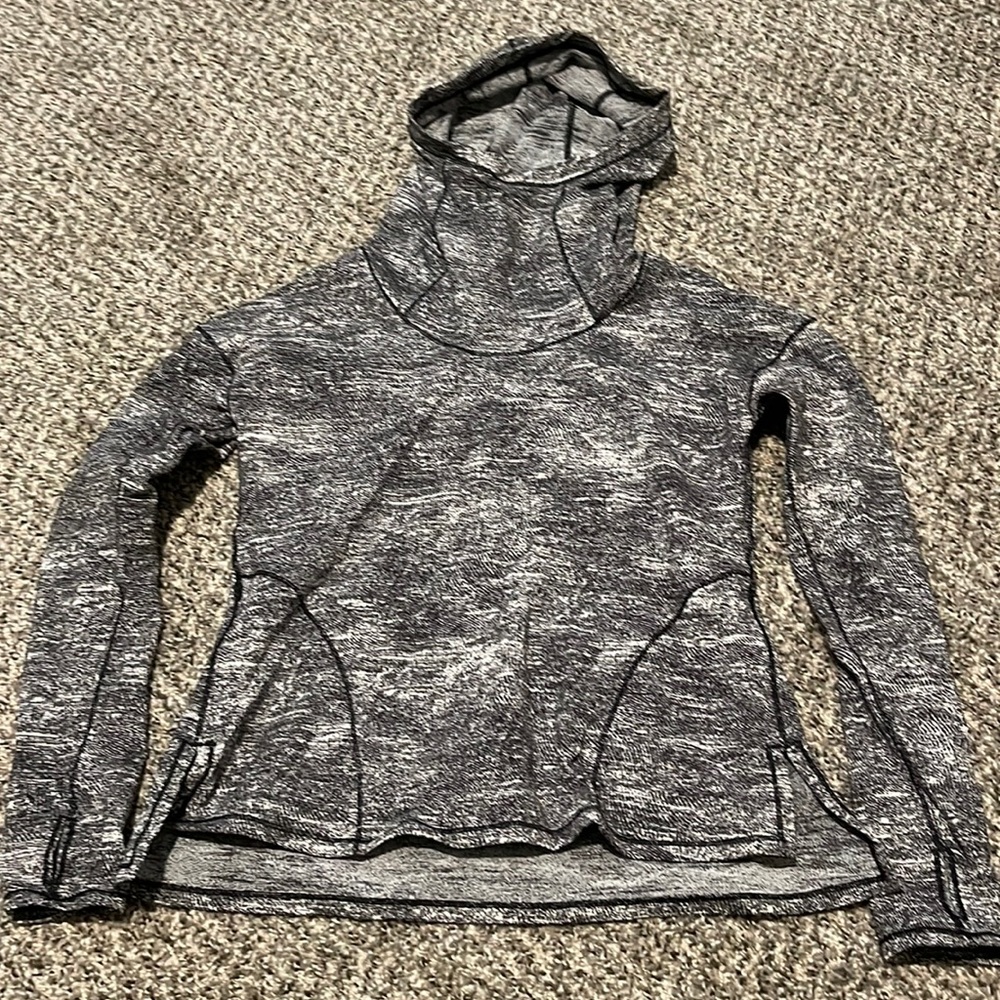 Lululemon Running Sweater Sz 4
